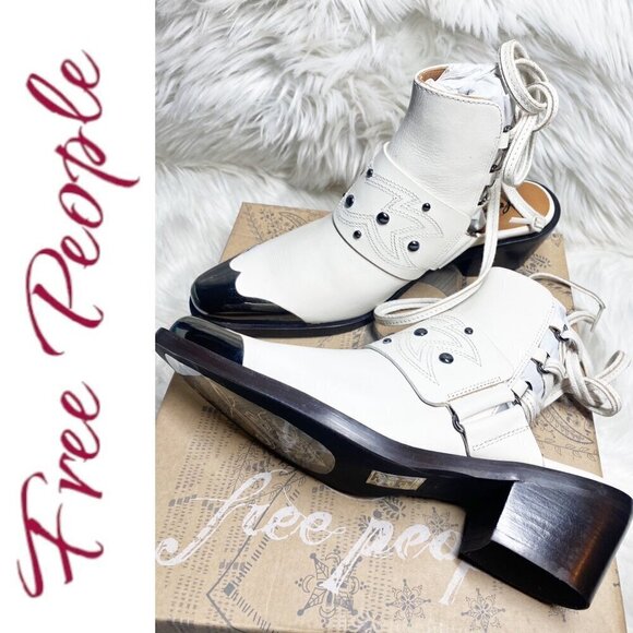 NIB FREE PEOPLE RORY STUDDED COASTAL COWGIRL WESTERN URBAN BOOTIE WHITE, 37.5 - Picture 1 of 14